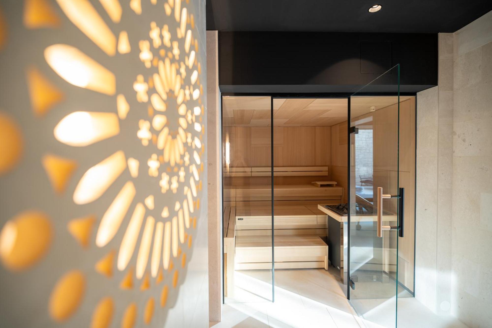 Blu Mare Hotel Novigrad Istria エクステリア 写真