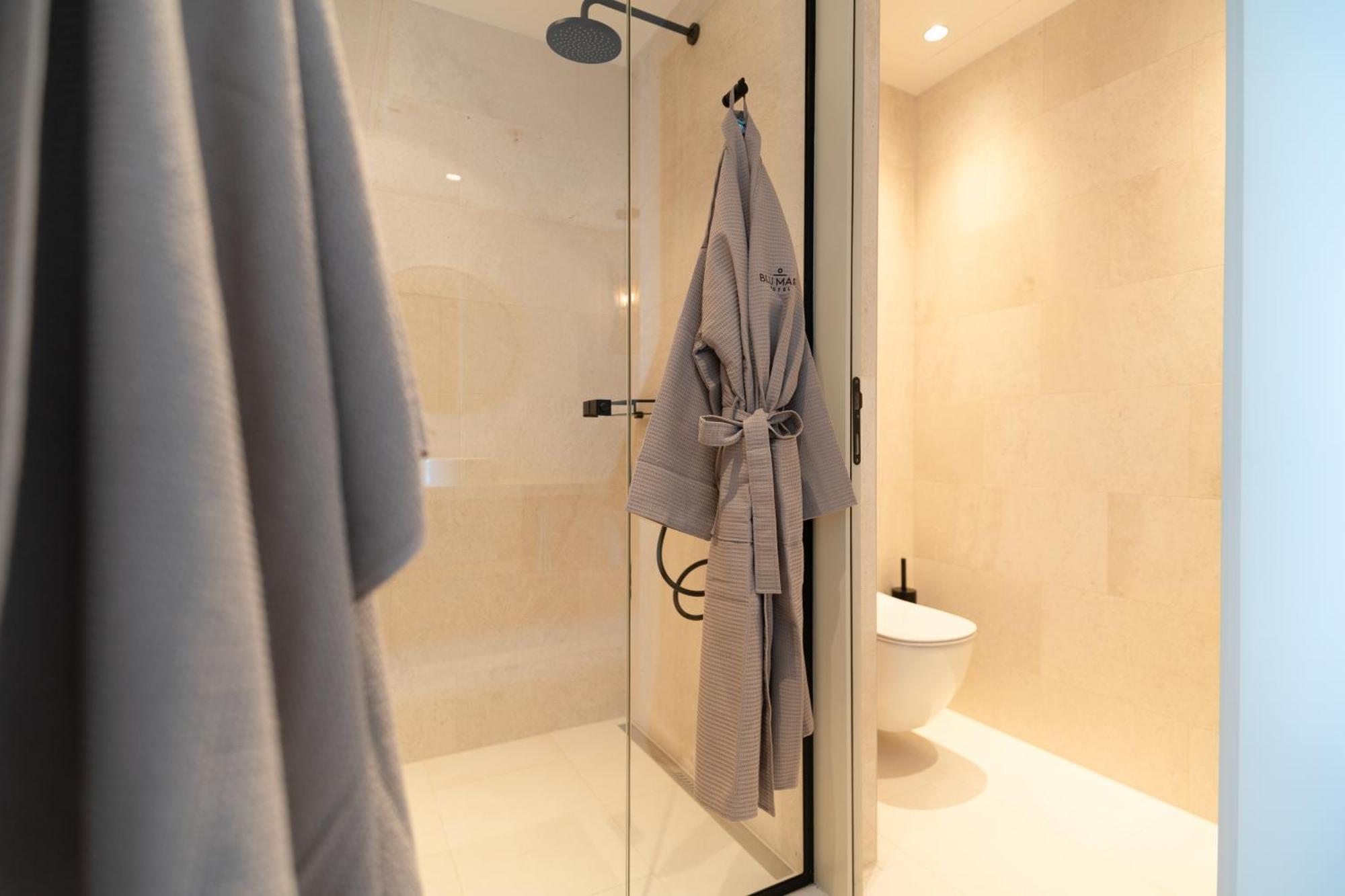 Blu Mare Hotel Novigrad Istria エクステリア 写真